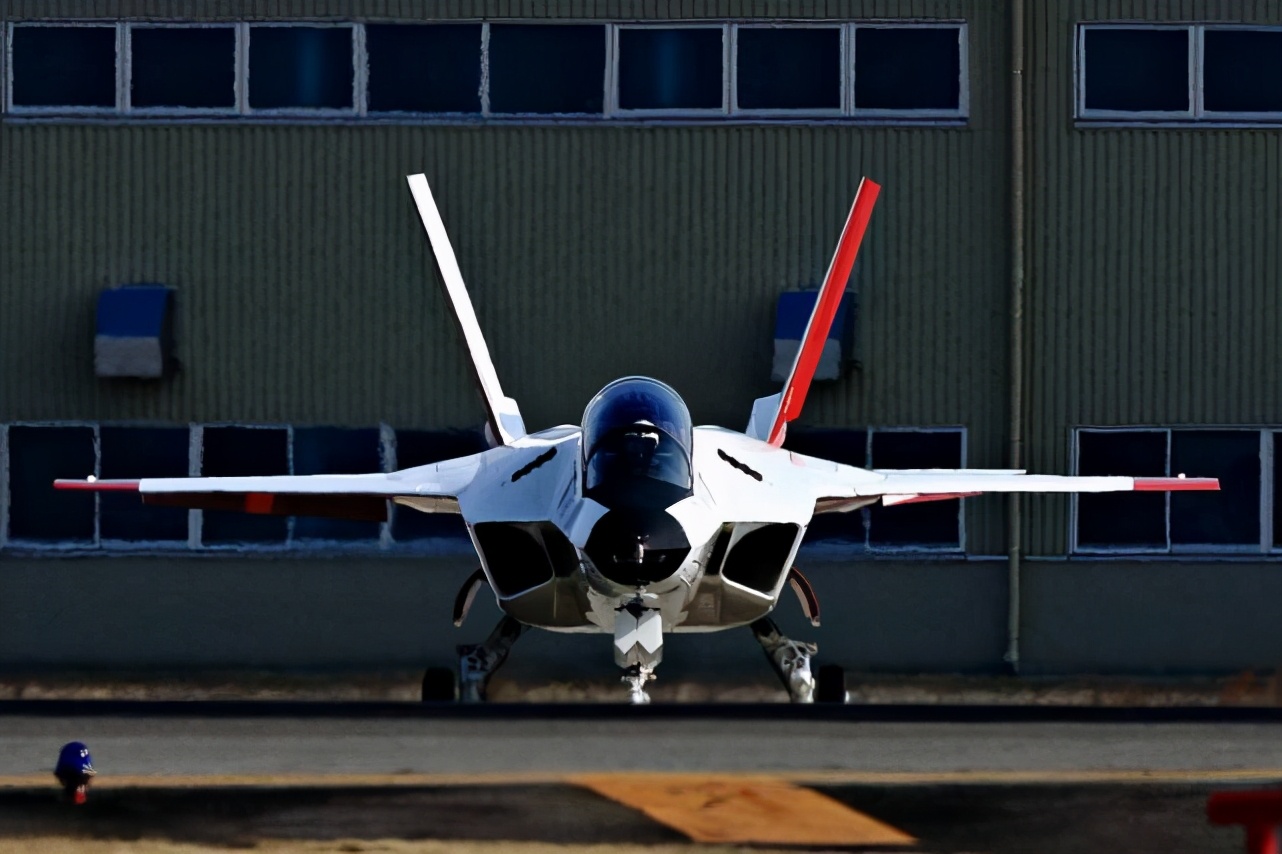 日本新一代军用飞机,日本哥斯拉第三部