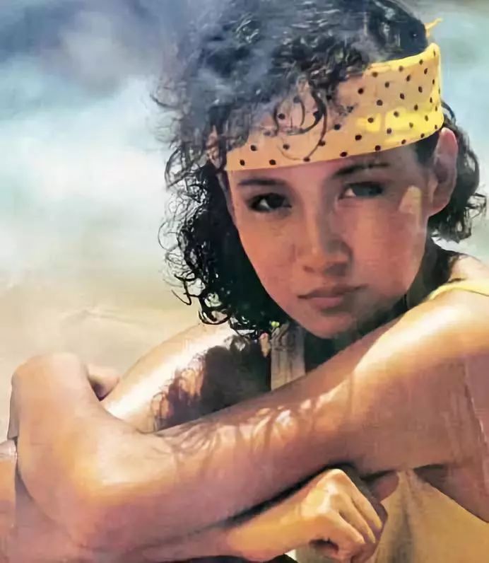 骂蓝洁瑛古怪、和视后互扇耳光，她得罪半个娱乐圈后回归TVB