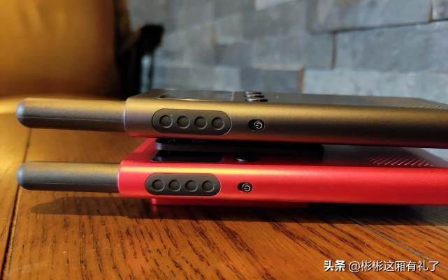 小米对讲机lite和小米1s对比,小米1s对讲机拆解
