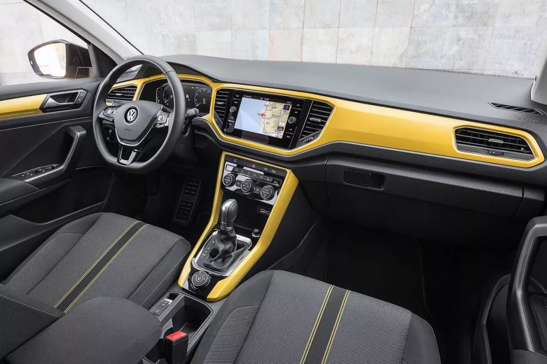 二手国产良心轿车也能穿越*藏西**？86重出江湖继续漂移卖豆腐