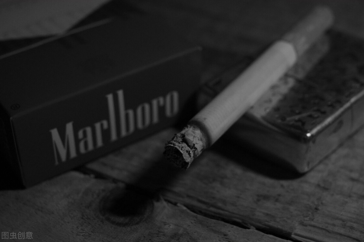 一秒戳中泪点的伤感说说大全,简短惊艳句子说说伤感