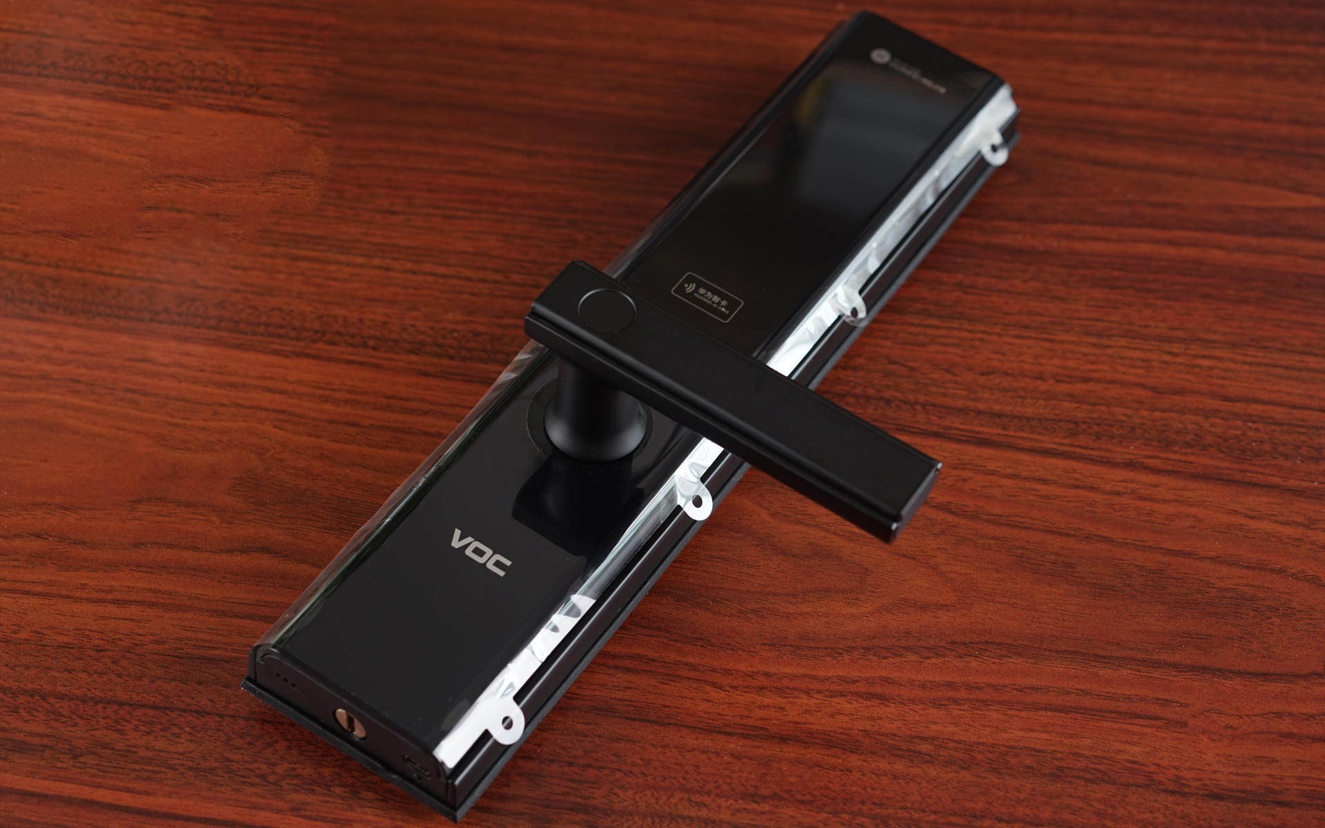 华为智选voc智能门锁s怎么充电,华为智选voc智能门锁与米家门锁