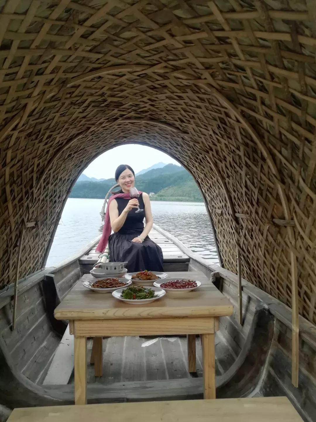 C位出道的千岛湖绝版亲水民宿！要把千岛湖最美的景装进房间……