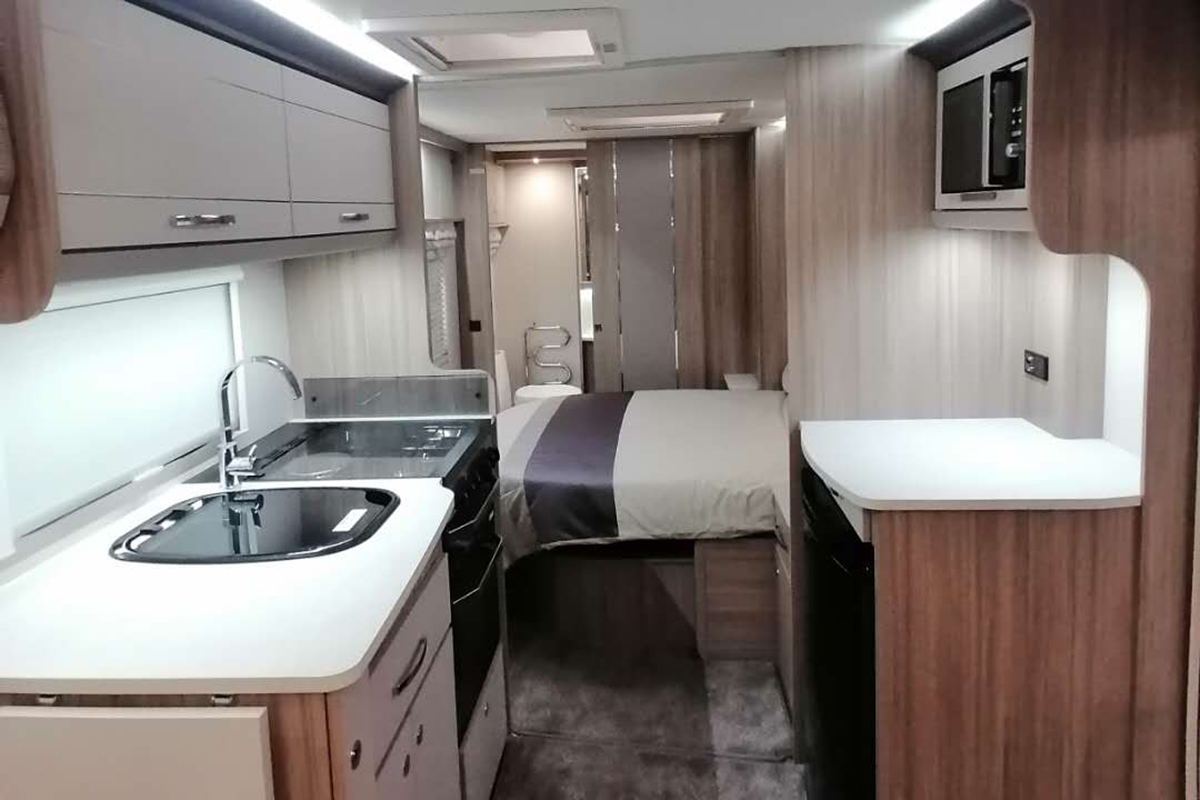 三十多个房车品牌共60余款车型,房车大全30万以下6座