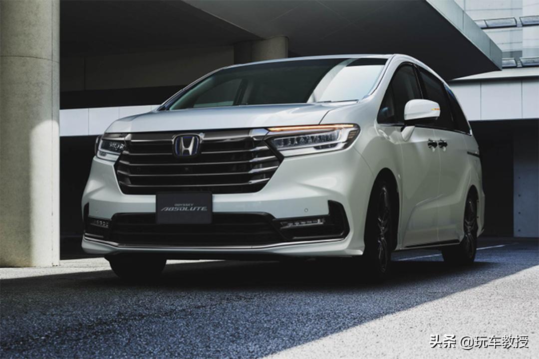 全新一代思域谍照曝光,本田全新思域两厢版专利图