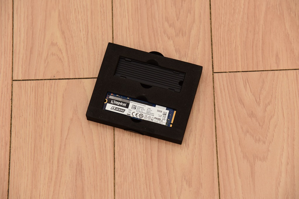 提升7700k单核性能,核显hd750和uhd750哪个好