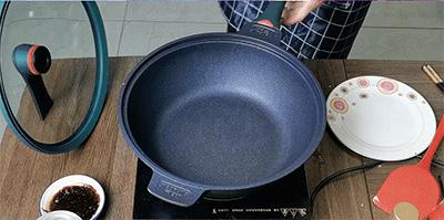 煎蛋不用油的平底锅,煎蛋不用油可以做吗