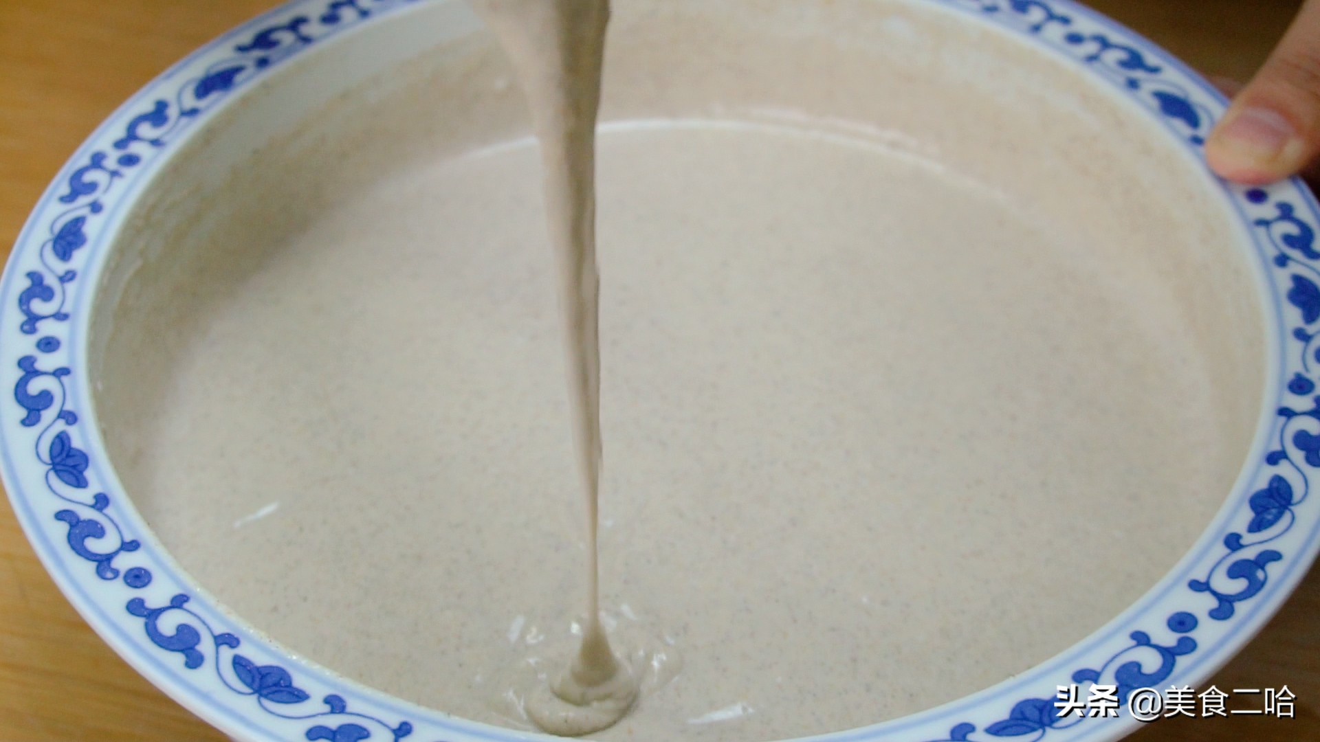 杂粮煎饼的家常做法酥脆的,杂粮煎饼的做法和配方与教程