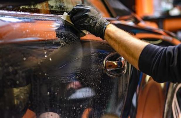 自己日常怎么样洗车不伤车漆,用什么洗车最好又不伤车漆