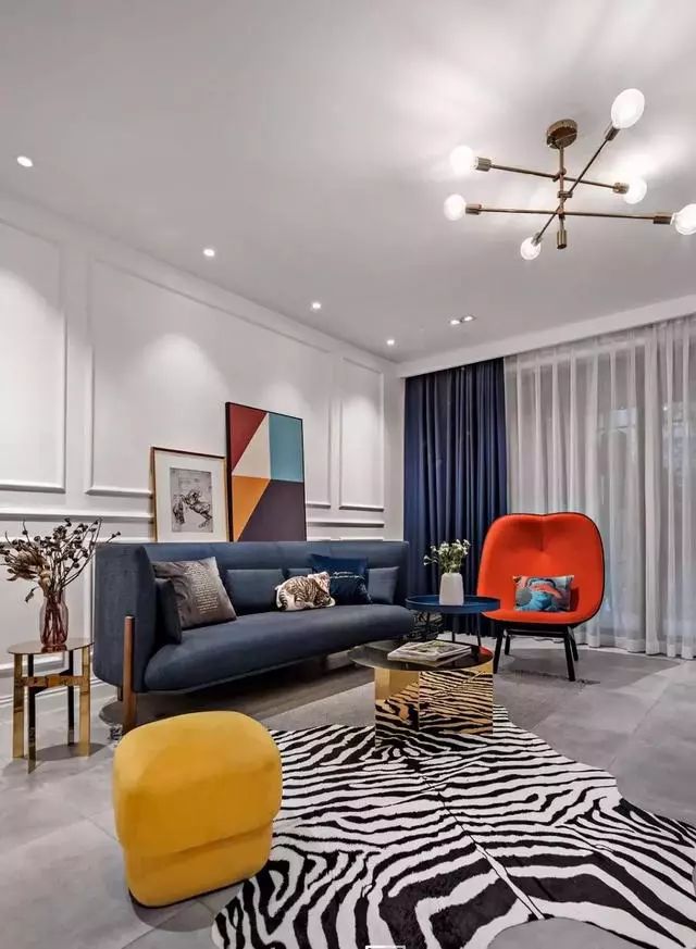 护墙板背景墙最新效果图,欧式护墙板背景墙装修效果