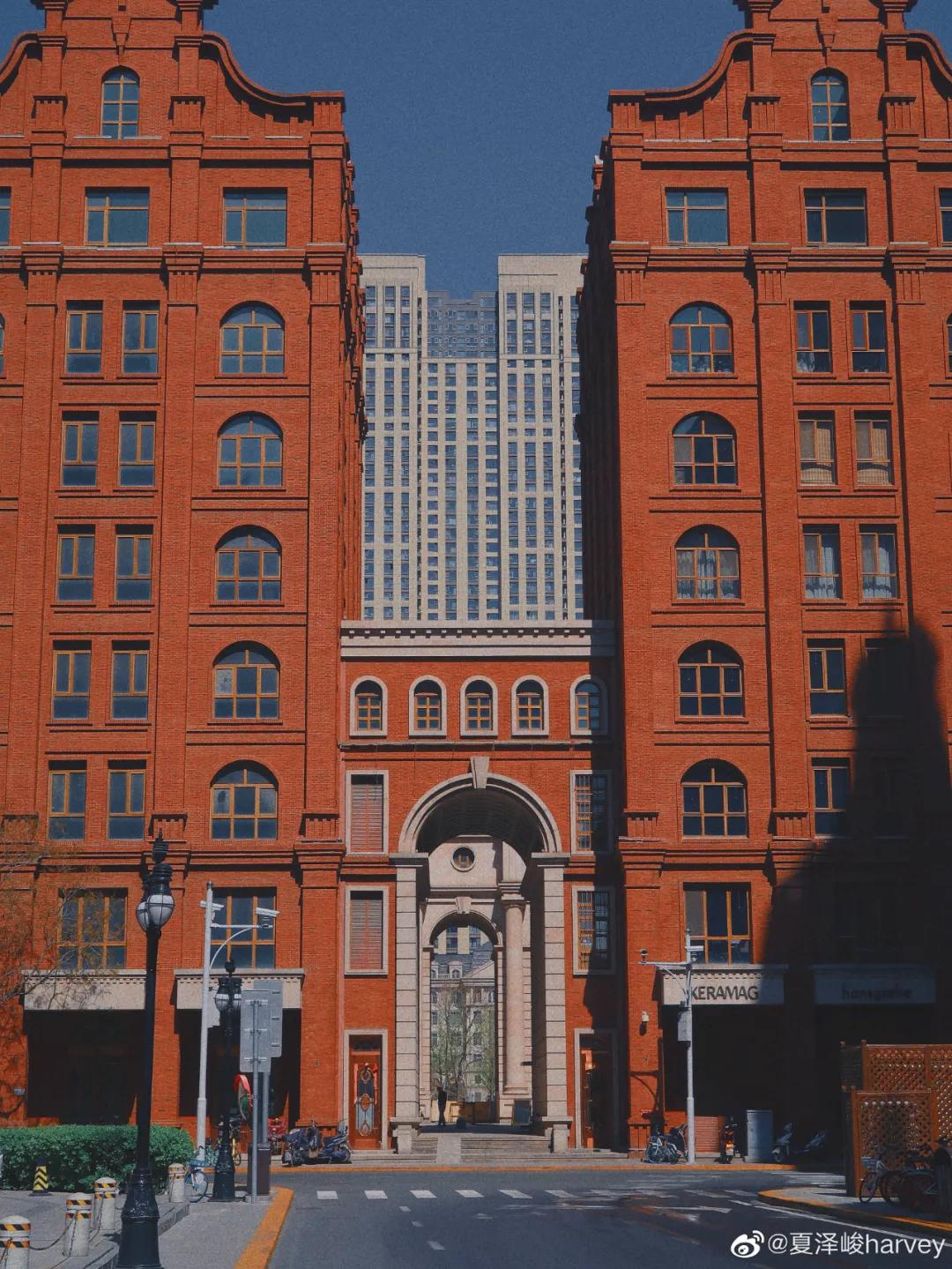 天津对称建筑物,天津各区分布图最新