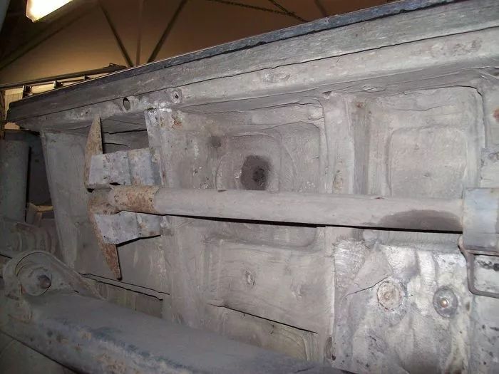 奔驰g六驱越野,六轮七座奔驰g系列越野车