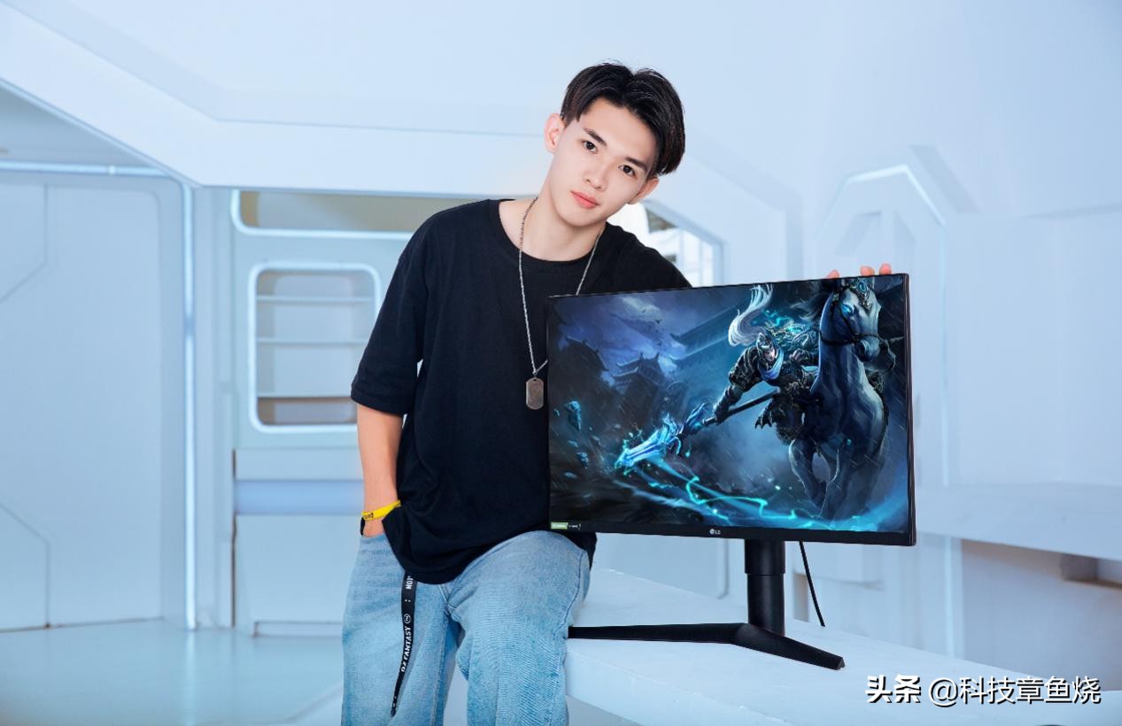 lg22寸显示器哪个型号好,22寸lg显示器哪个型号好