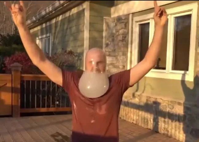 套薄的好还是厚的好,套厚的好还是薄的好