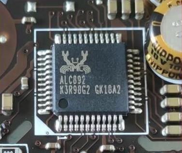 微星主板哪个系列比较好,微星原力主板对比刀锋钛主板