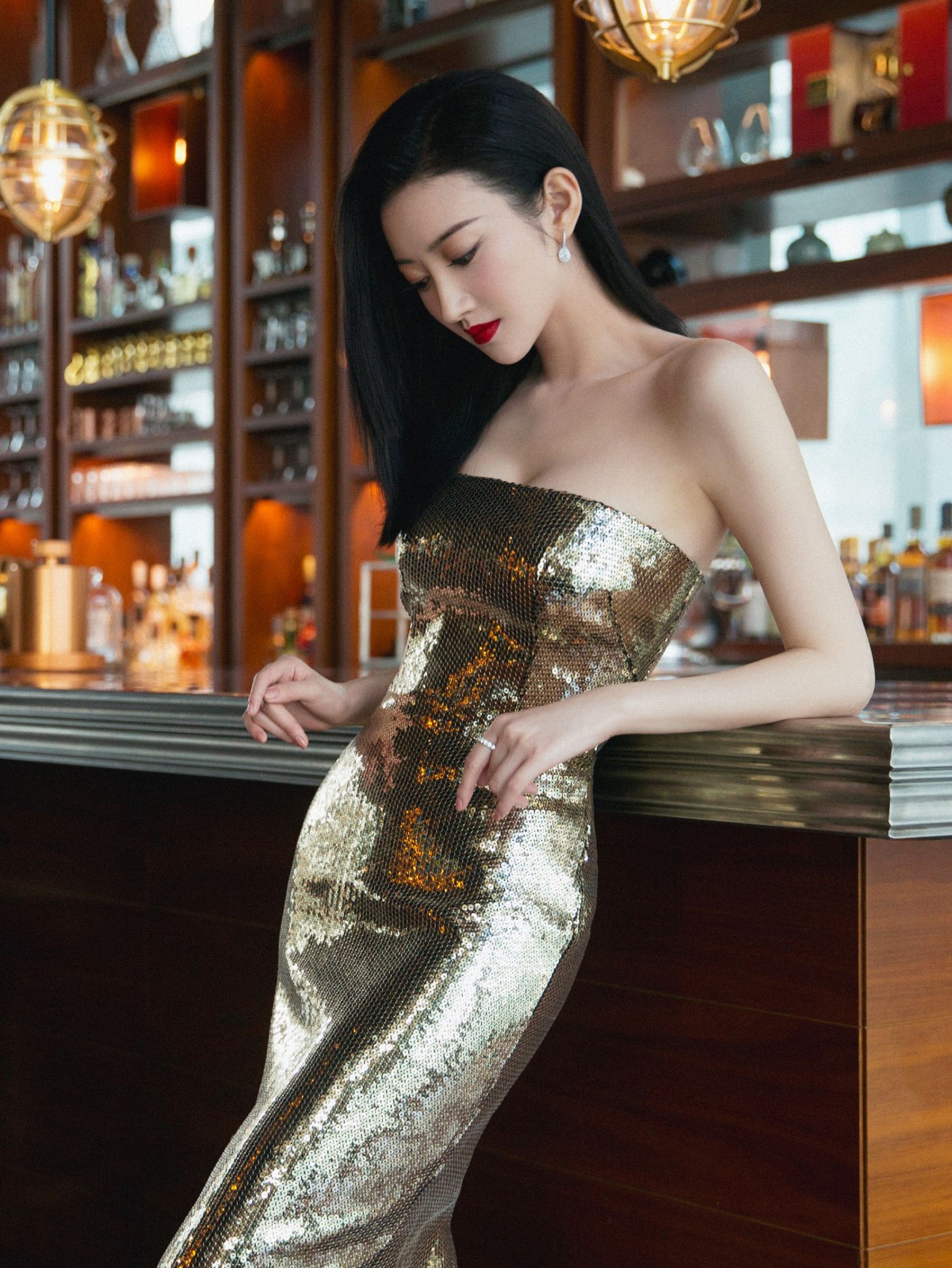 袁姗姗紧身鱼鳞亮片裙,景甜袁姗姗最新穿搭