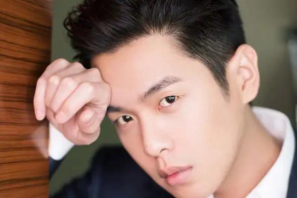 张若昀起诉父亲张健案件判了吗,张若昀正式起诉父亲张健