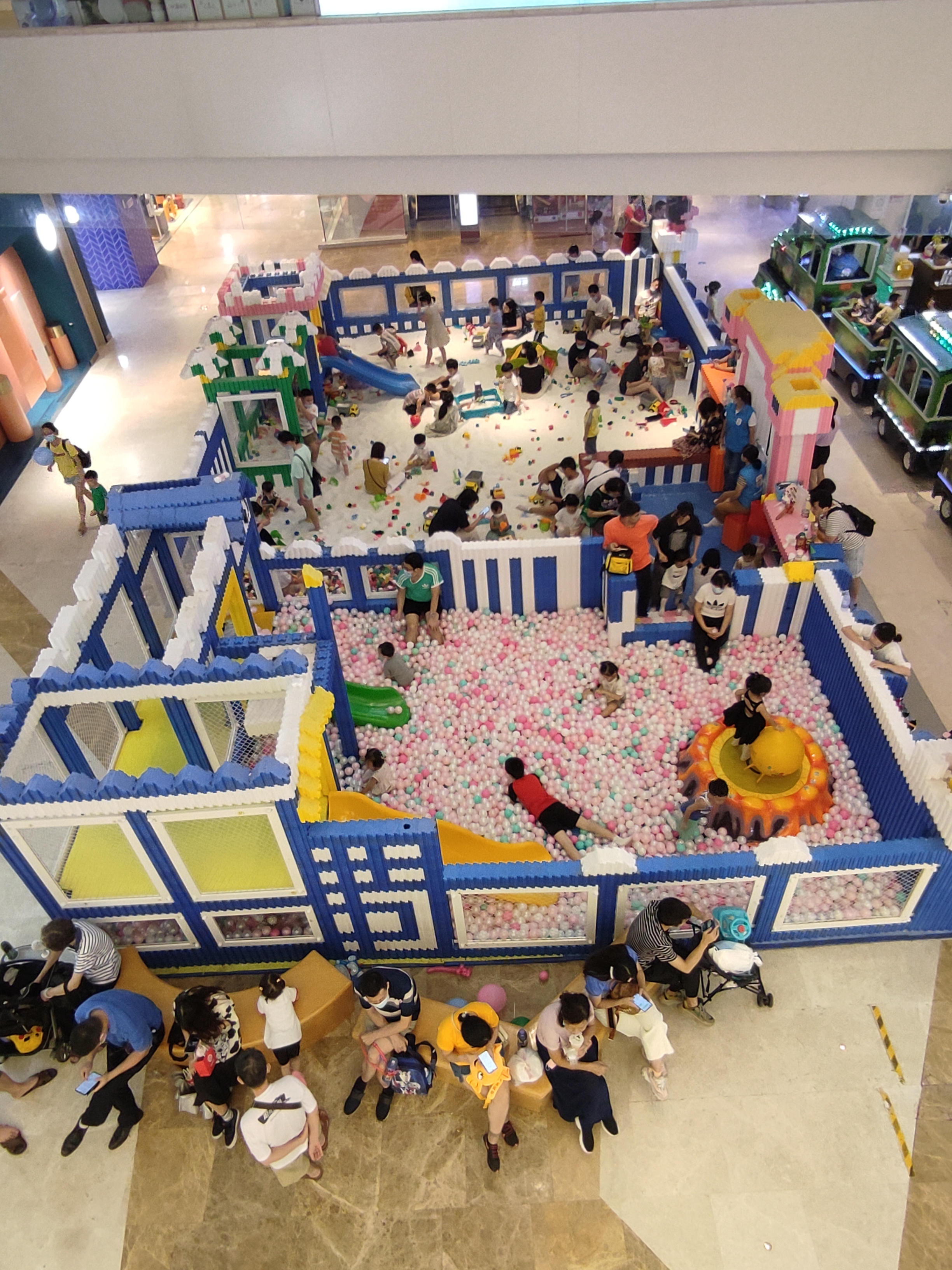 开一家儿童乐园到底怎么样,儿童乐园开店利润