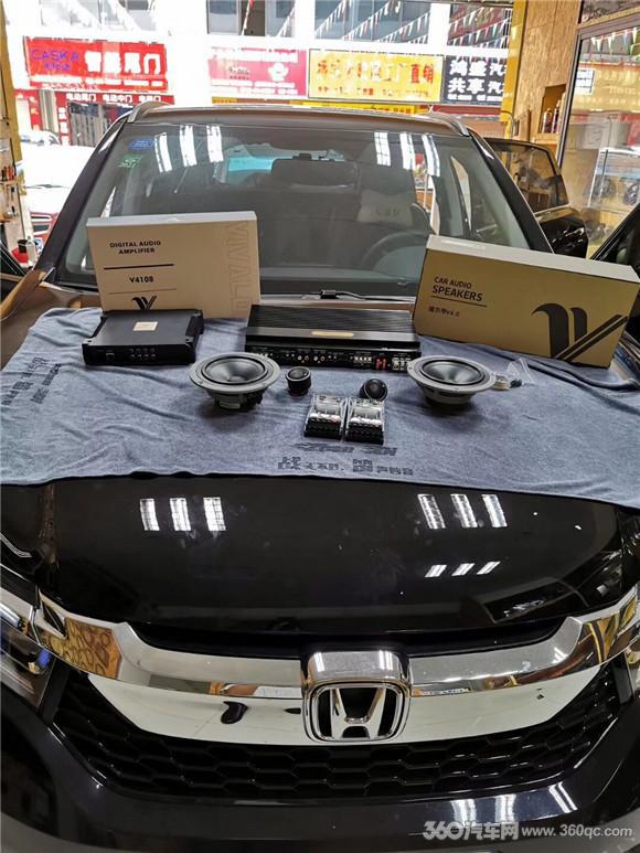 本田冠道气场强大,冠道三分频听人声