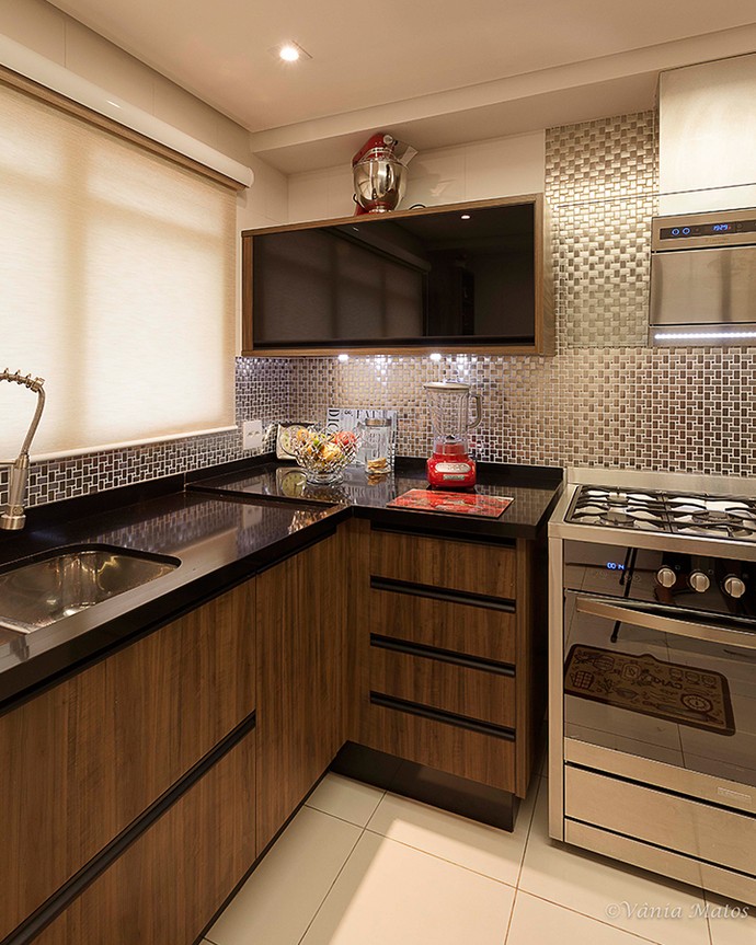 灶台架高怎么防止进水,灶台底部抬高多少合适