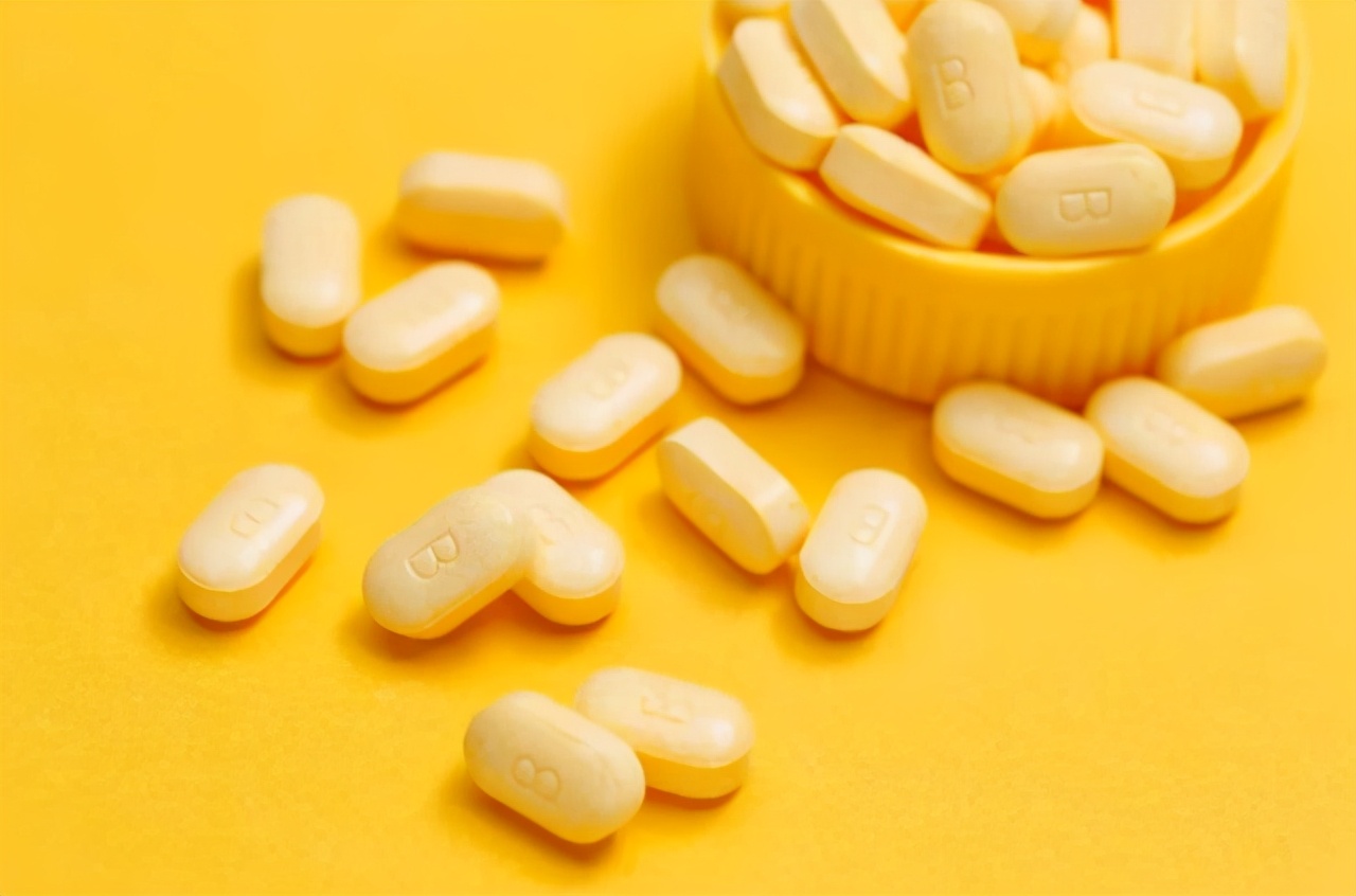 杭州一名43岁女子,每天服用一片叶酸,半年后有哪些变化?