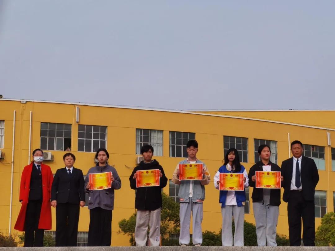 康展技工学校视频,康展职业技术学校开学时间