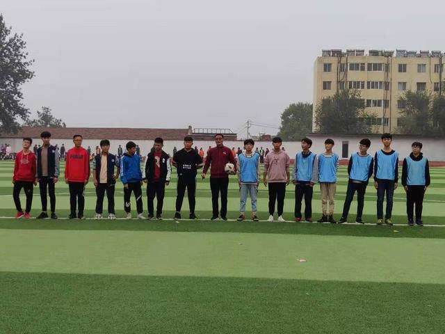 义马市2024年第五届足球比赛,义马市一中二中足球比赛