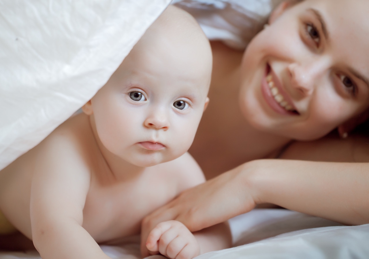 “闭嘴！他亲你，就会生孩子？”妈妈，是什么让你谈“性”色变？