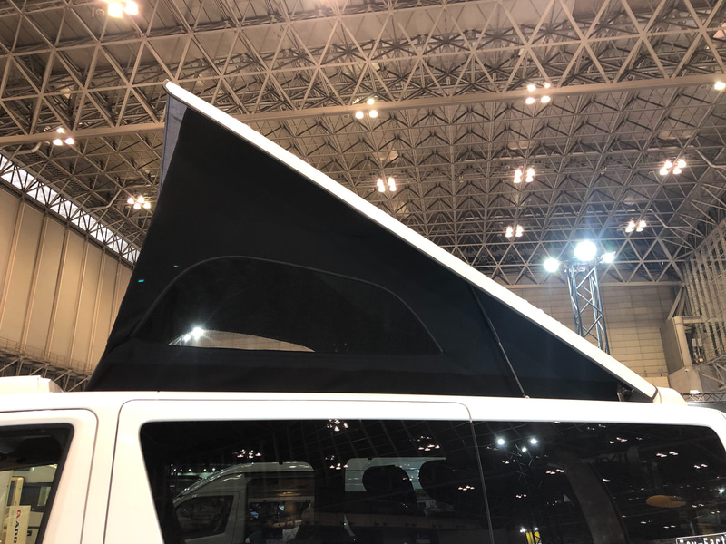 无厘头汽车丨丰田2020露营车:顶部开帐篷,有2楼的车?