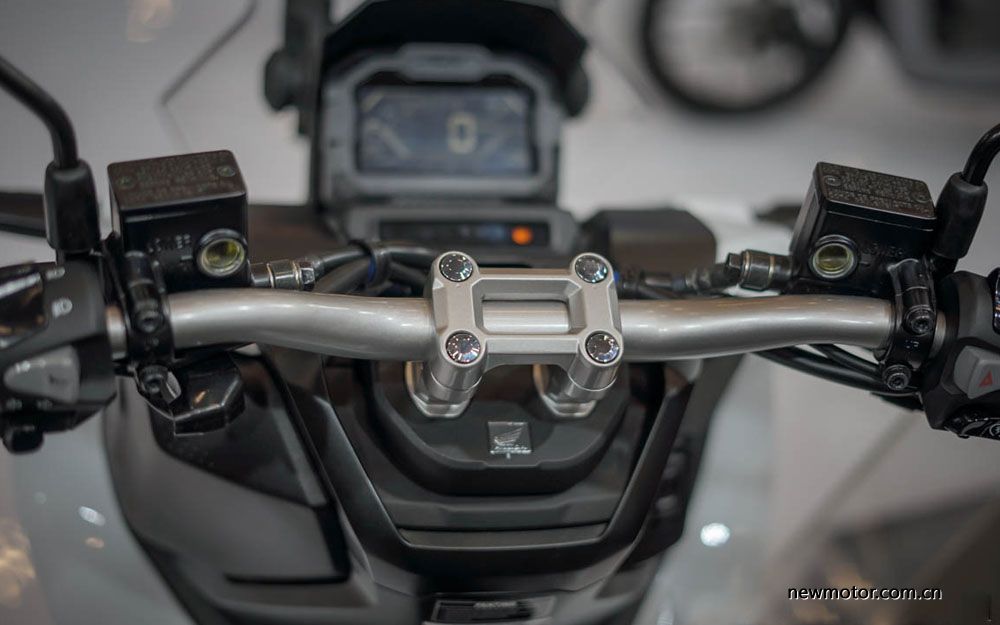 本田x-adv150摩托车,本田x-adv150试驾
