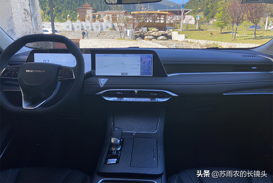 和大V一起翻山越岭高原地区试驾东风日产启辰大V