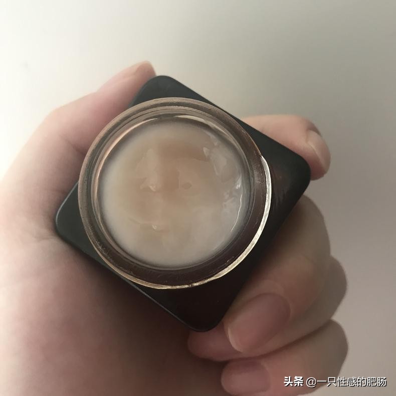 用了雅诗兰黛眼霜眼酸,雅诗兰黛小棕瓶眼霜淡眼纹么