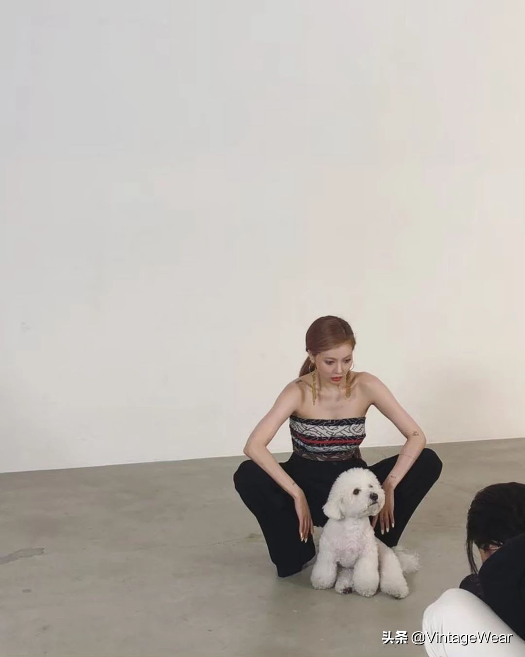 金泫雅的穿衣风格是什么,金泫雅ins大衣搭配