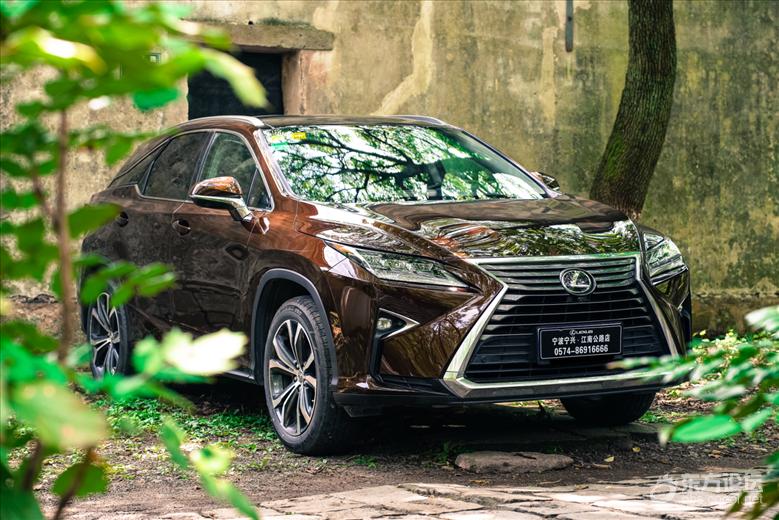 雷克萨斯rx200t测评,沉浸式体验雷克萨斯rx200t