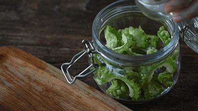 南京42岁中层领导查出银屑病加重，原因则是这把枸杞