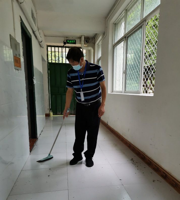 奋战疫情一线的医护们,抗击疫情奋战一线医护