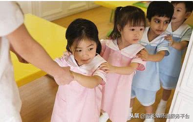 大班月亮姑娘做衣裳教案反思,大班社会我该怎么办教案反思