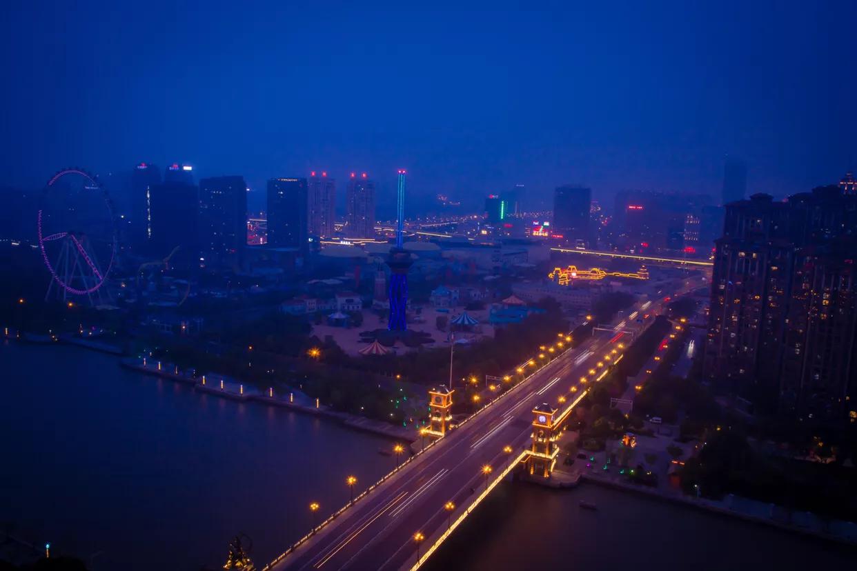 南通市北城大桥图片,北城大桥运河边