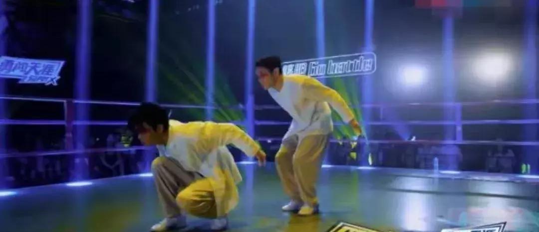 《街舞2》罗志祥队“樱花舞”和韩庚队“古风舞”,谁更胜一筹?