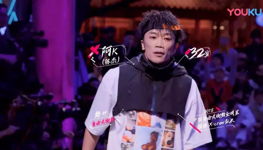 易烊千玺被低估，罗志祥黑暗十年：坚持，比努力更可怕