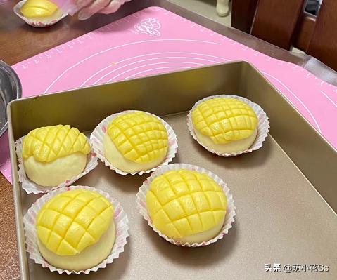 一场疫情让全民成了厨子视频,一场疫情成就了一波烘焙师