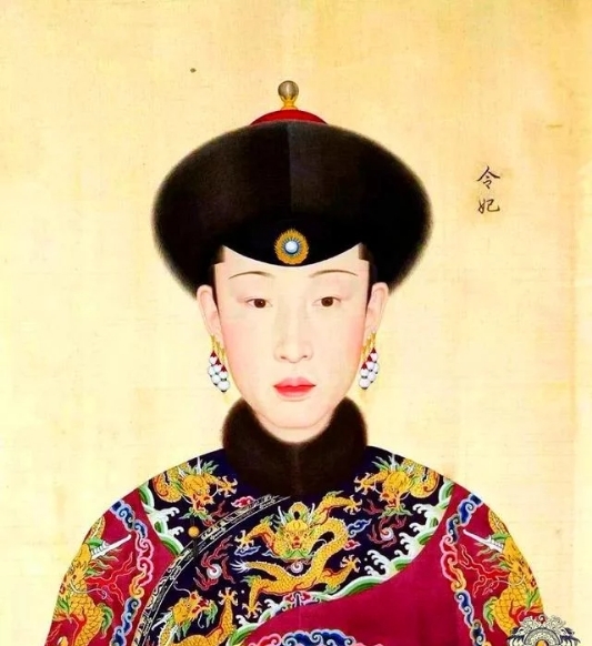 乾隆各个妃嫔的画像,乾隆的42位嫔妃真实画像