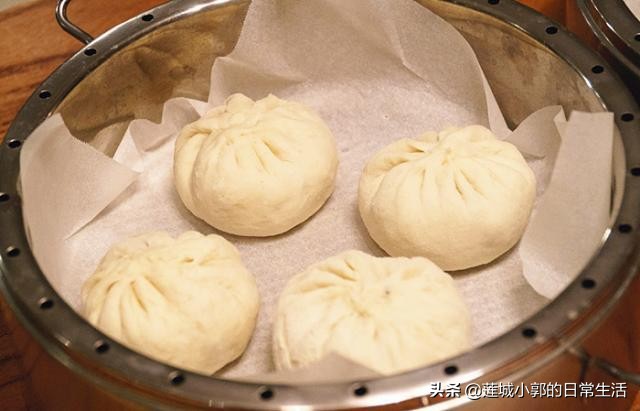 蒸包子怎么蒸成死面了,蒸包子如何使包子不塌陷
