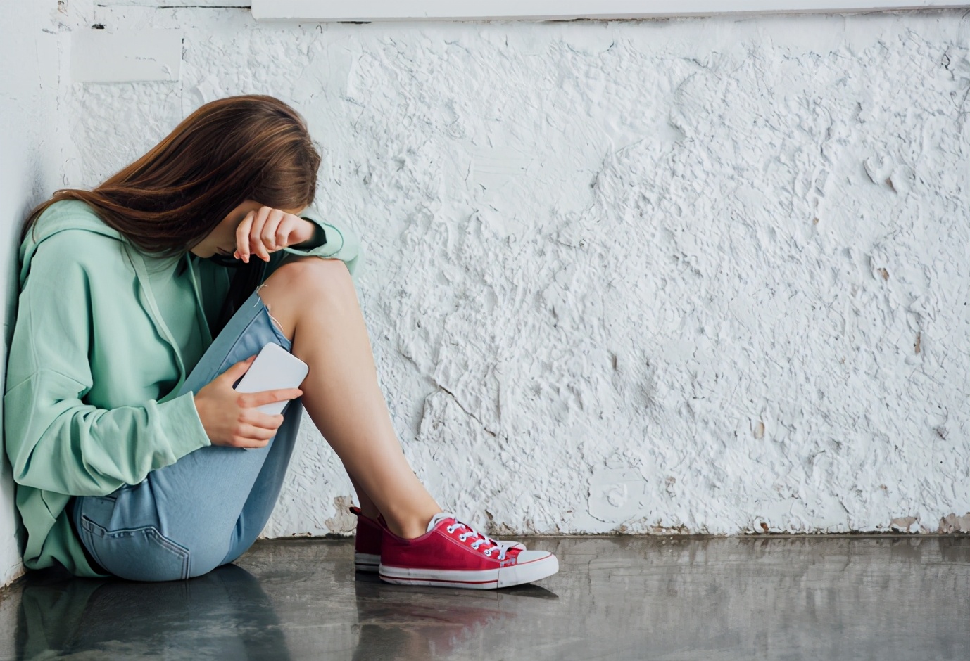 女子熬夜卵巢早衰,熬夜导致卵巢早衰的病例