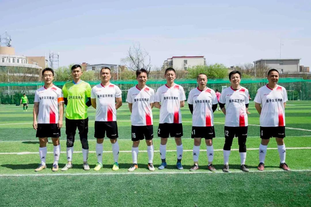 足球老将的故事简介,足球少年的故事