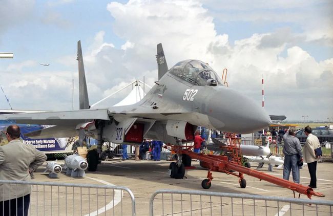 加拿大这回不扣人改扣船了，俄罗斯科考船遭殃，被“二房东”坑惨