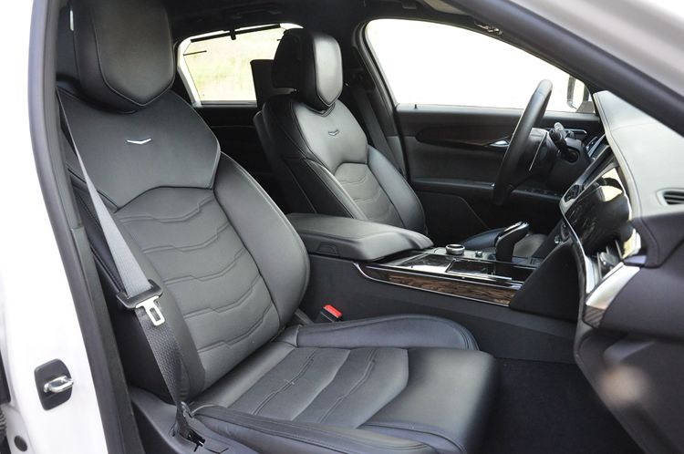 凯迪拉克ct6试驾19款视频麋鹿测试,2022款凯迪拉克ct6试驾视频