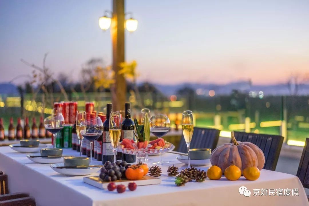丝绸之路滑雪场民宿推荐,滑雪温泉民宿推荐