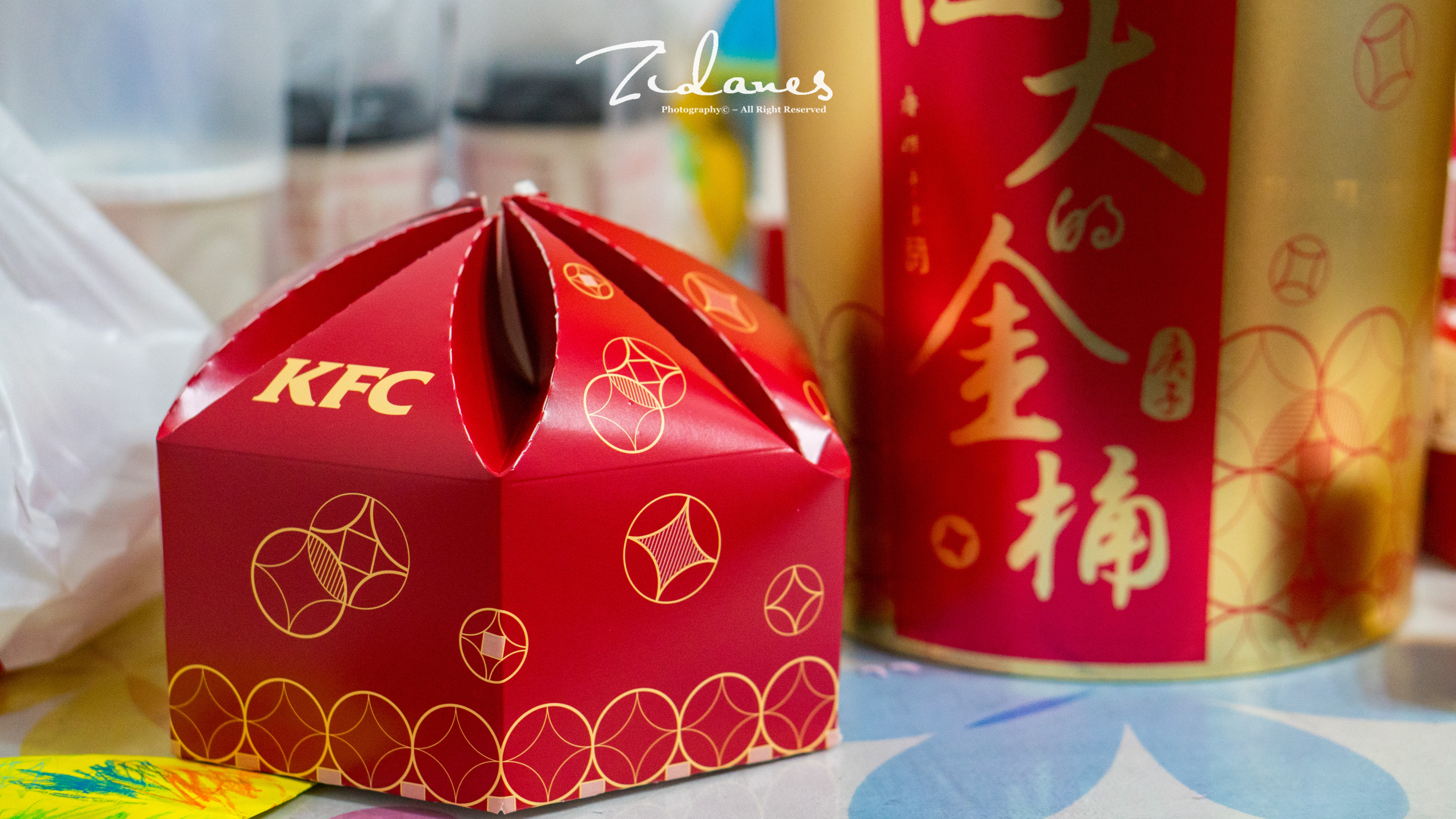 肯德基巨大的金桶2020怎么买,肯德基新春金桶139元的里面有什么