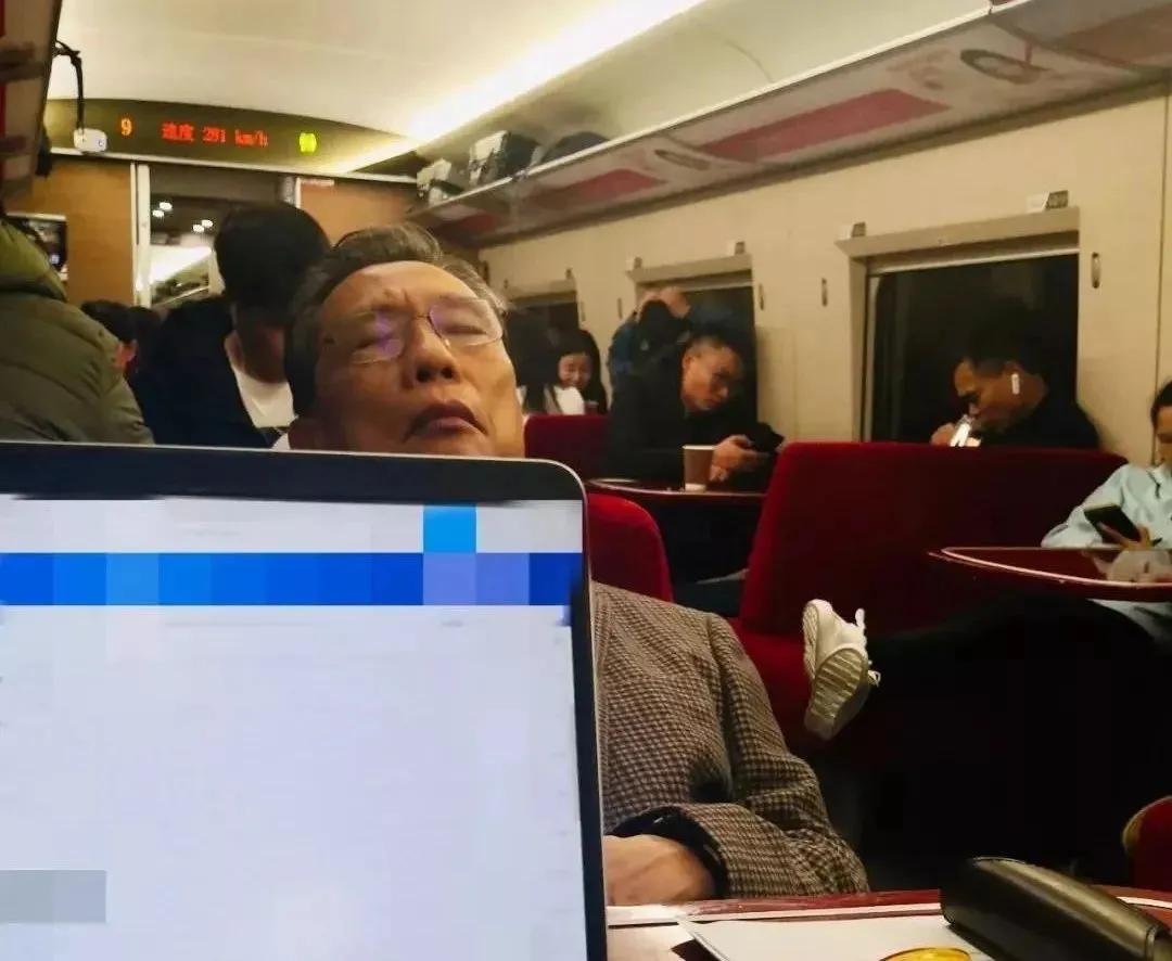 东风快递抗疫战歌mv,东风快递抗击疫情